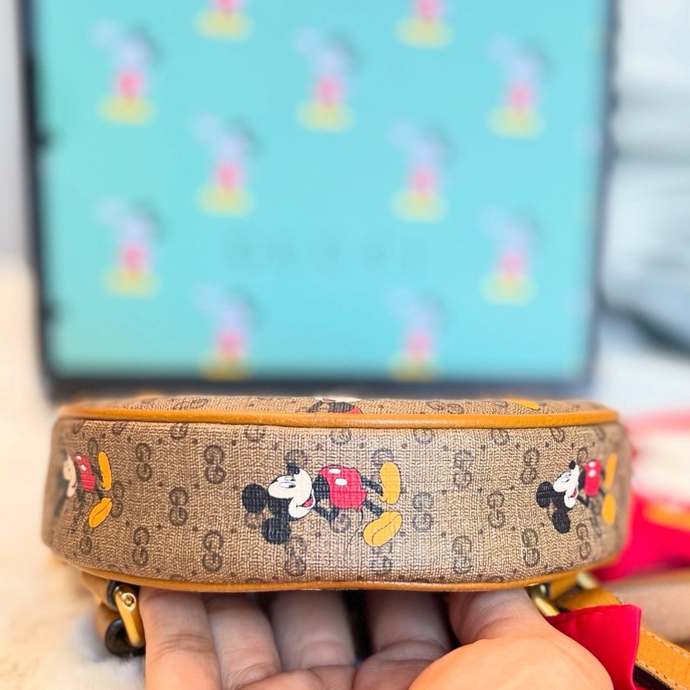 Gucci x Disney Micro GG Supreme Round Mickey Mouse Backpack - Picture 6 of 16